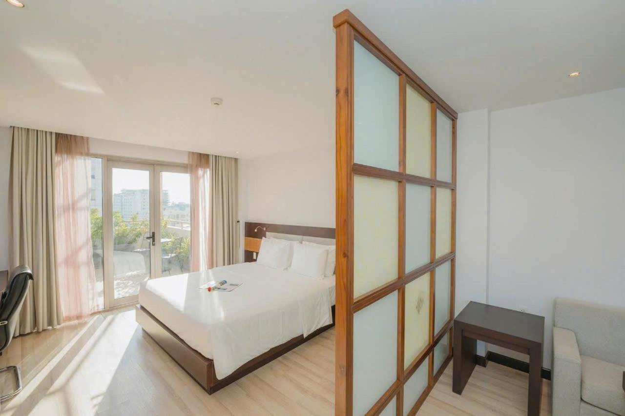Dana Pearl Danang Hotel Exterior photo